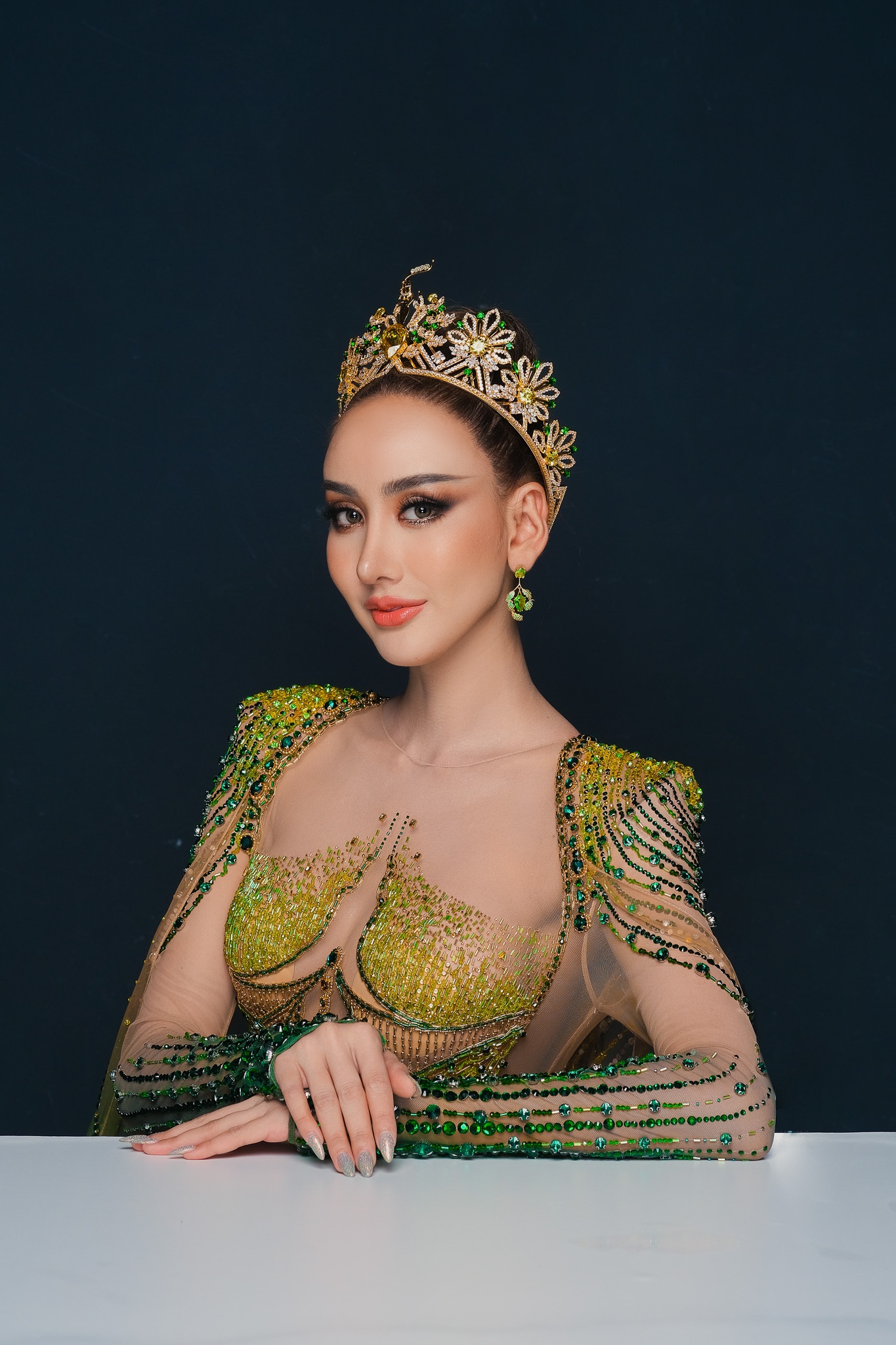 สุนทรี อ้วนอินทร์
